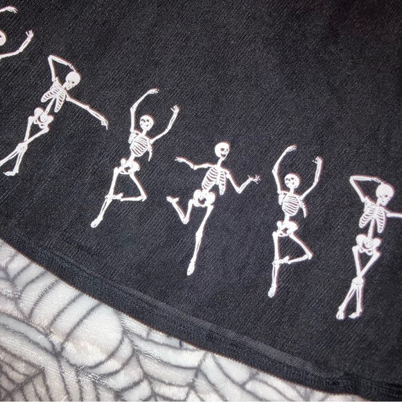 NEW DANCING SKEKETONS BLACK COUDROY SKIRT - Picture 4 of 8